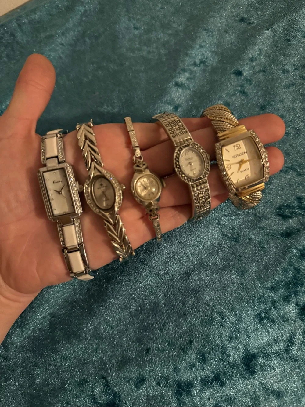 Gruen Timex Lot of 5 Women’s Wristwatches Mixed Styles & Metals untested
